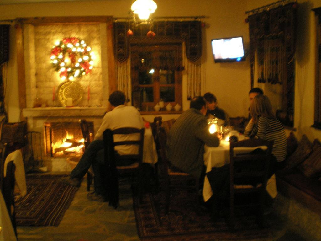 Hotel Petradi 1873 à Kalarítai Extérieur photo
